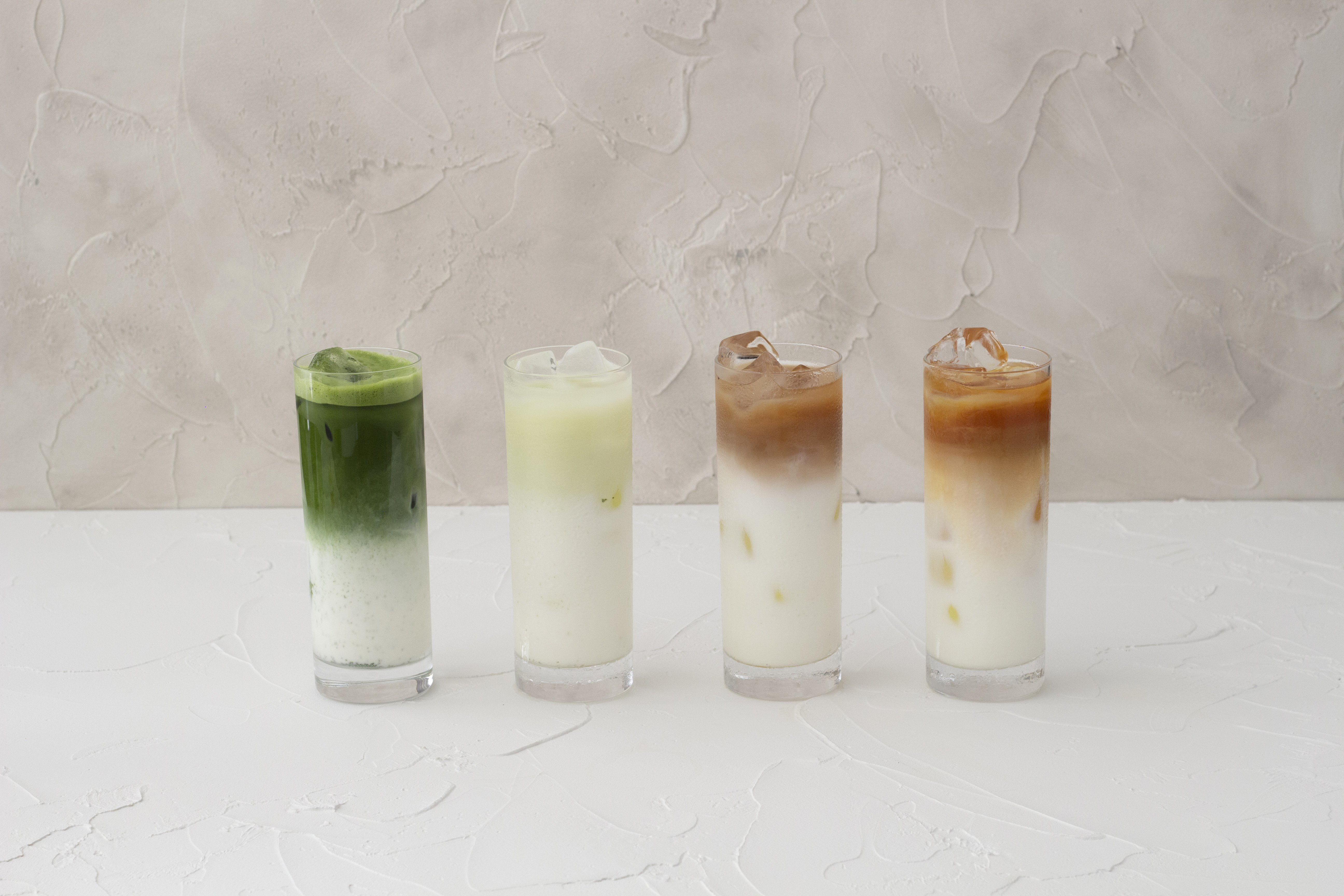 4種の日本茶ラテ（冷）