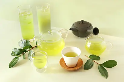 Newly Picked Tea